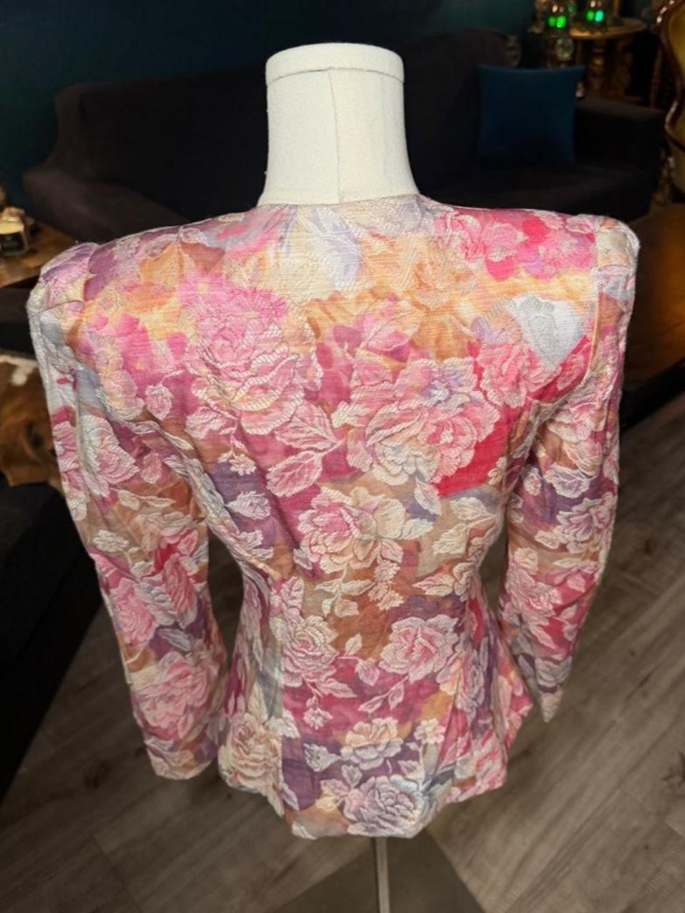 Vintage Margaret’s Lubbock Texas Floral Brocade Jacket Blazer | Size 6 - Picture 5 of 8